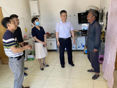 婷婷伊人五月天色综合激情网_欧美—区二区在线观看_韩国禁欲系高级感电影_九九影院在线观看免费最新电视剧_无人区高清电影免费观看.......开展“结对子、认亲戚、 常相助”活动(图2)