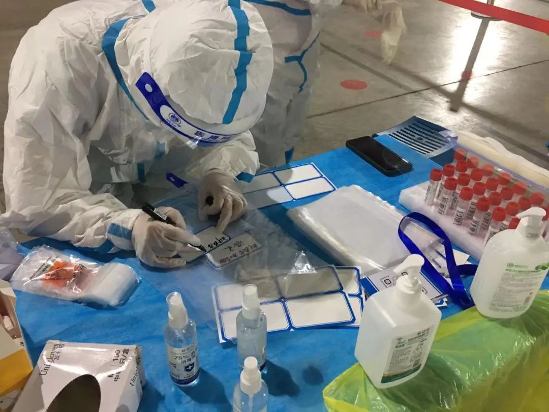 坚守一线，战“疫”到底！(图3)