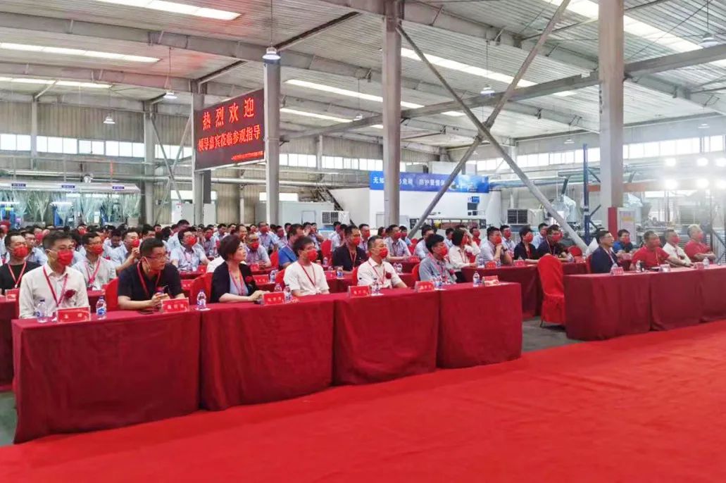 【迎盛会、铸忠诚、强担当、创业绩】广东坚朗集团又一项目建成投产举行开业暨签约仪式(图4)