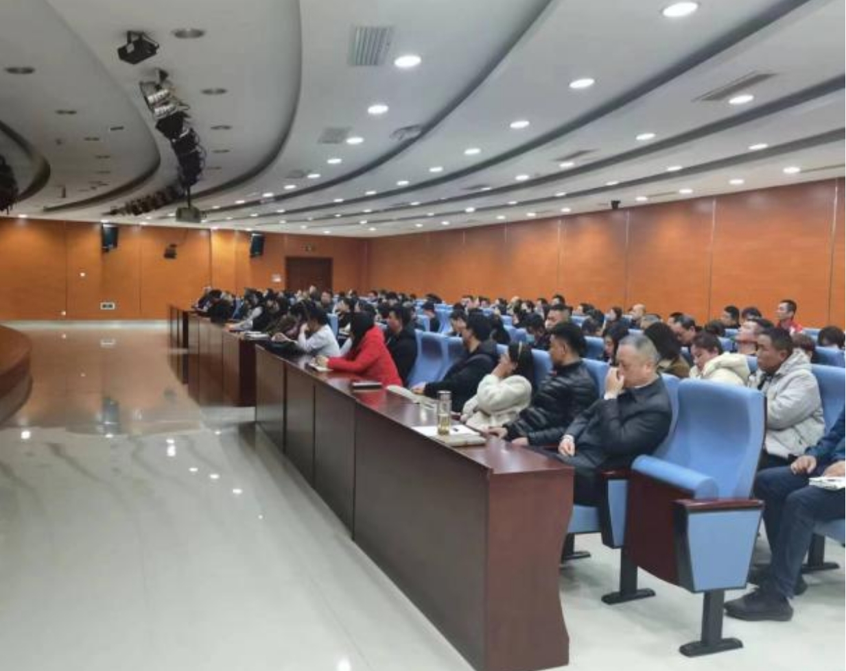 婷婷伊人五月天色综合激情网_欧美—区二区在线观看_韩国禁欲系高级感电影_九九影院在线观看免费最新电视剧_无人区高清电影免费观看.......组织召开春节后复工复产暨安全生产教育培训工作会议(图2)