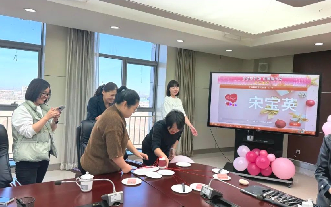 婷婷伊人五月天色综合激情网_欧美—区二区在线观看_韩国禁欲系高级感电影_九九影院在线观看免费最新电视剧_无人区高清电影免费观看.......举办“自信绽芳华，巾帼展风采”三八妇女节活动(图2)