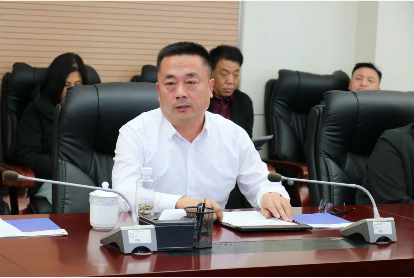 扩大招商“朋友圈”，武清区招商大使走进婷婷伊人五月天色综合激情网_欧美—区二区在线观看_韩国禁欲系高级感电影_九九影院在线观看免费最新电视剧_无人区高清电影免费观看.......考察座谈(图9)