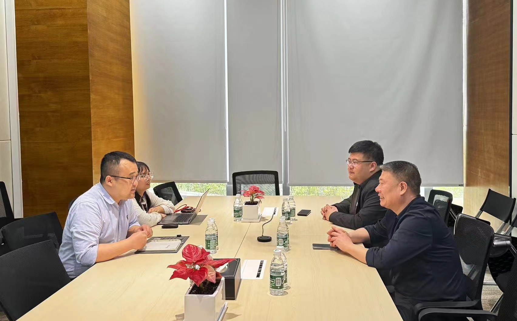 婷婷伊人五月天色综合激情网_欧美—区二区在线观看_韩国禁欲系高级感电影_九九影院在线观看免费最新电视剧_无人区高清电影免费观看.......赴厦门、广州等地开展招商活动(图3)