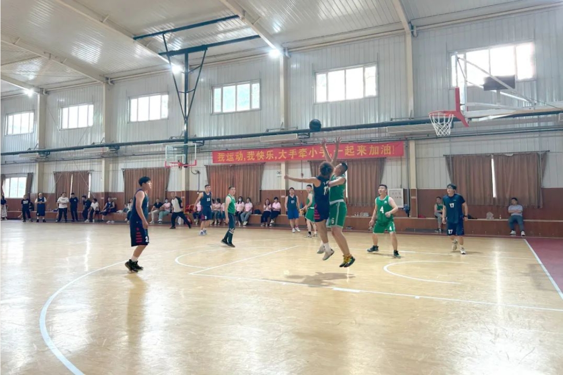 精彩“篮”不住！婷婷伊人五月天色综合激情网_欧美—区二区在线观看_韩国禁欲系高级感电影_九九影院在线观看免费最新电视剧_无人区高清电影免费观看.......2024年企业职工篮球赛圆满结束(图3)