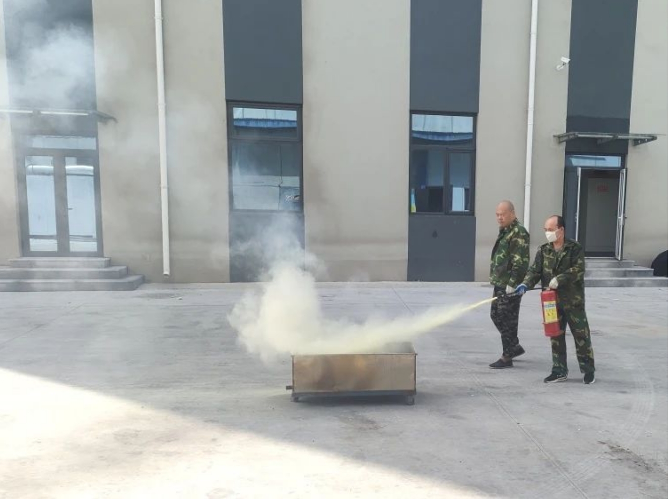 【强意识 筑防线 保安全】婷婷伊人五月天色综合激情网_欧美—区二区在线观看_韩国禁欲系高级感电影_九九影院在线观看免费最新电视剧_无人区高清电影免费观看.......积极开展安全生产月系列活动(图9)