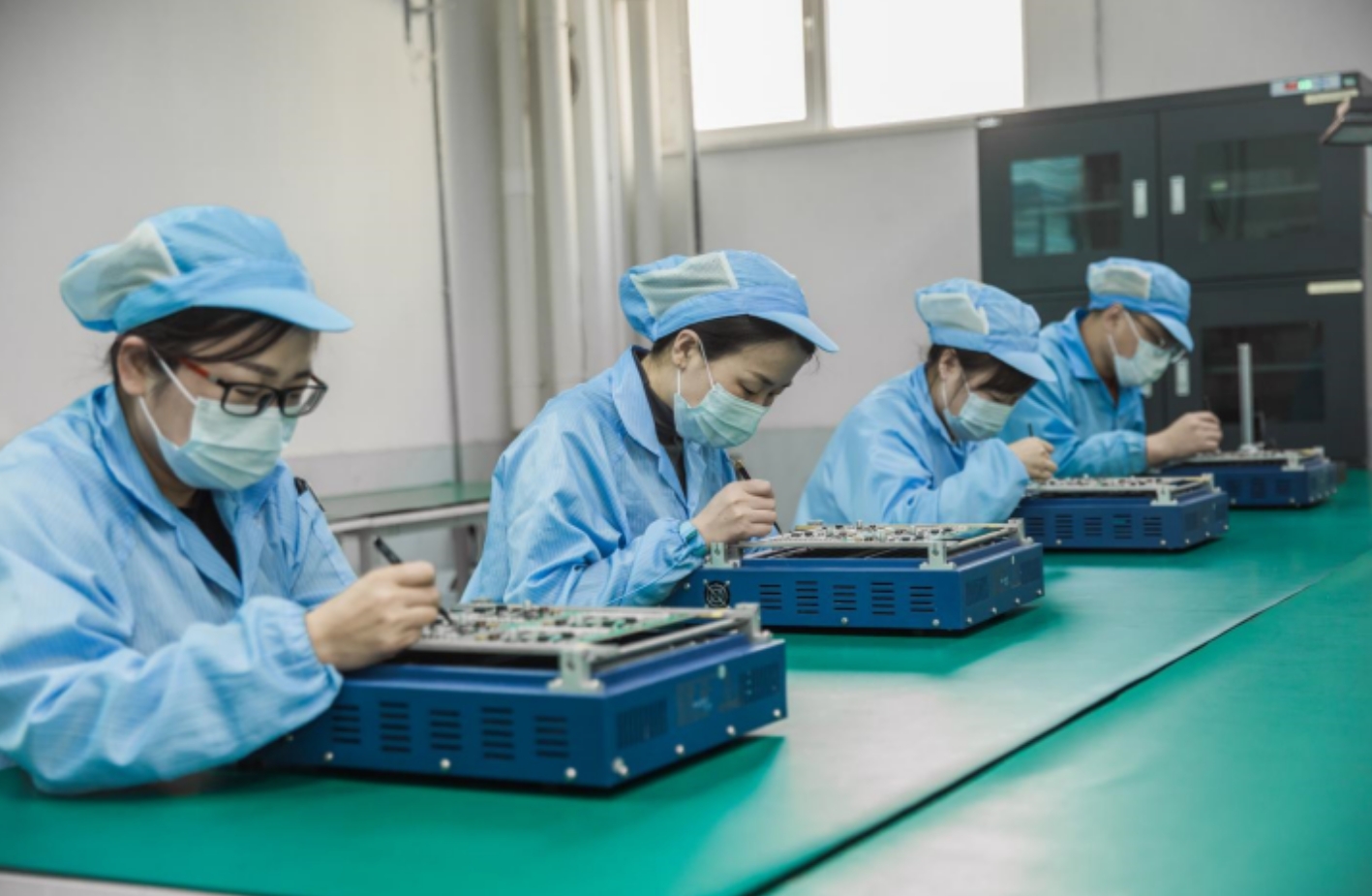 婷婷伊人五月天色综合激情网_欧美—区二区在线观看_韩国禁欲系高级感电影_九九影院在线观看免费最新电视剧_无人区高清电影免费观看.......营商环境如何？企业家们这样说~（五）(图1)