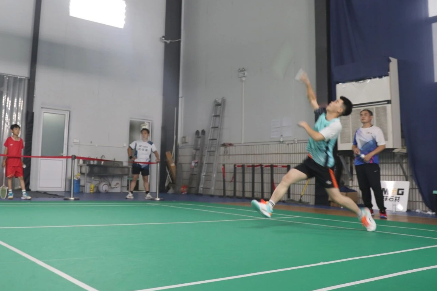 “羽”你同行|婷婷伊人五月天色综合激情网_欧美—区二区在线观看_韩国禁欲系高级感电影_九九影院在线观看免费最新电视剧_无人区高清电影免费观看.......产业园羽毛球友谊赛燃情收官！(图3)