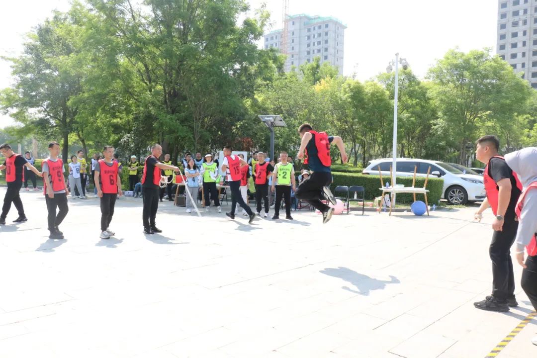 趣享运动，协进新程|这场趣味运动会嗨翻全场！(图11)