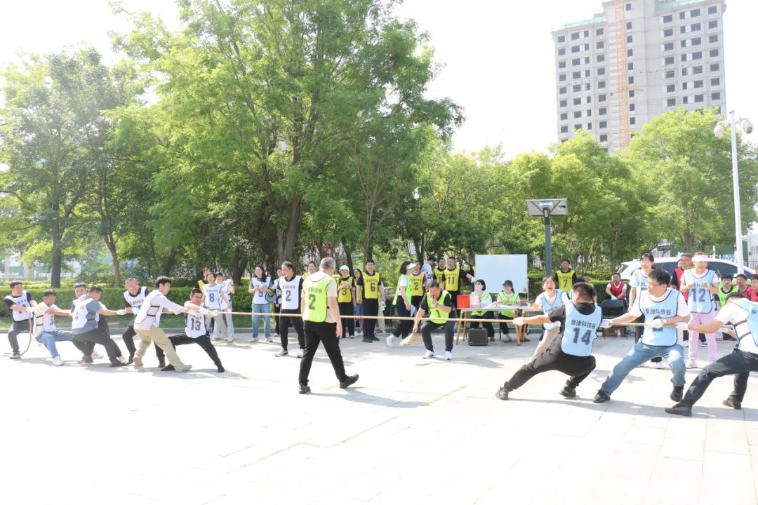 趣享运动，协进新程|这场趣味运动会嗨翻全场！(图4)