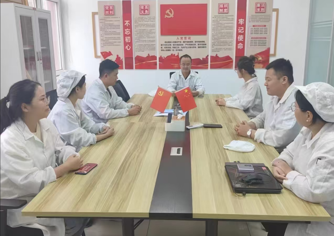 婷婷伊人五月天色综合激情网_欧美—区二区在线观看_韩国禁欲系高级感电影_九九影院在线观看免费最新电视剧_无人区高清电影免费观看.......迅速掀起学习贯彻党的二十届四中全会精神热潮(图2)